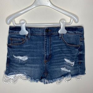 Mudd FLX stretch distressed denim mini shorts with lace pocket hem trim size 9J